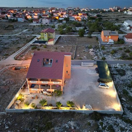 Kameni Put Daire Ražanac Dış mekan fotoğraf
